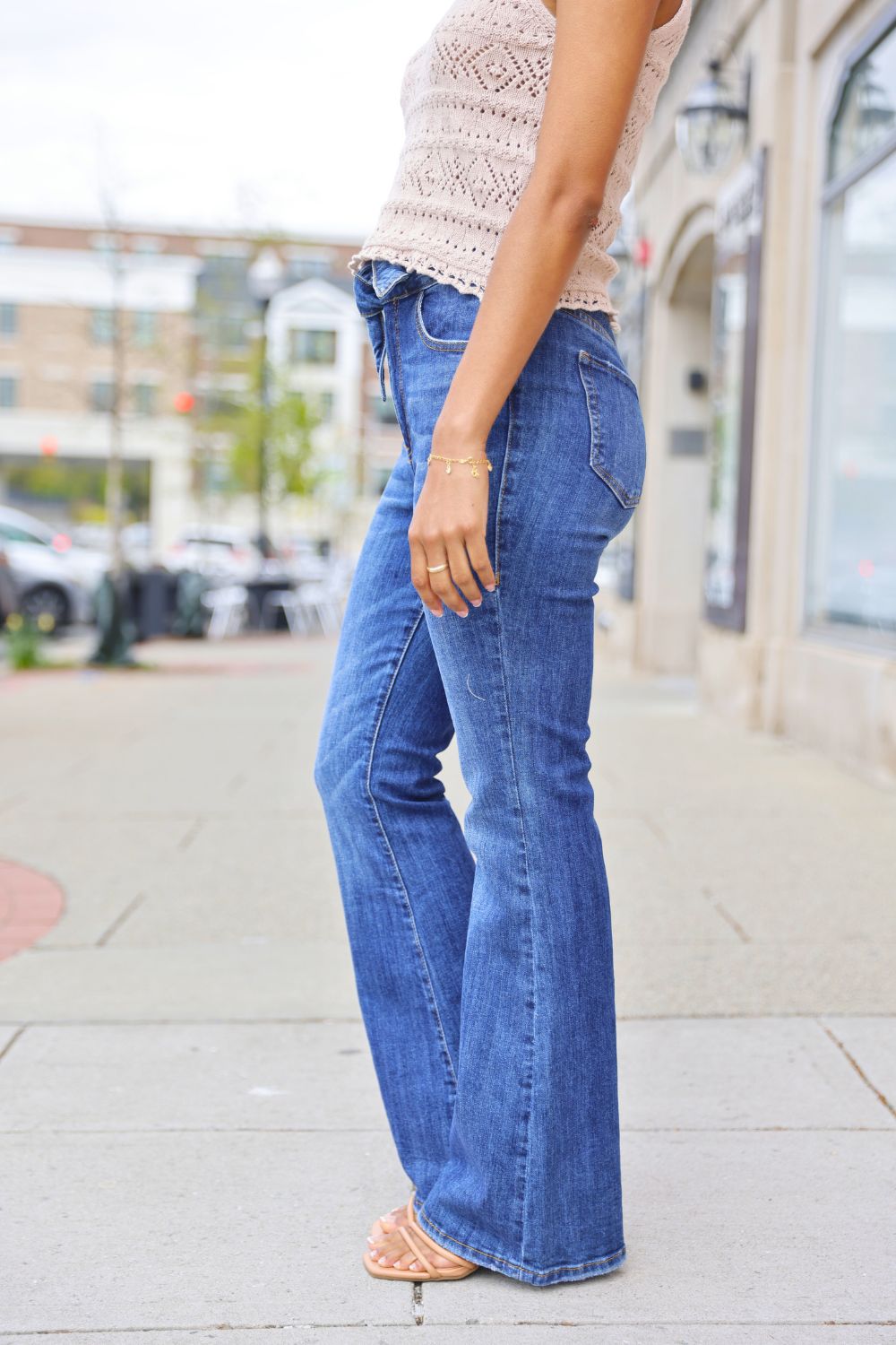 Petite Belted High Rise Flare Jeans (Dark Wash) 30